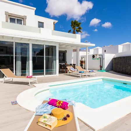 Oscar Playa Blanca (Lanzarote)