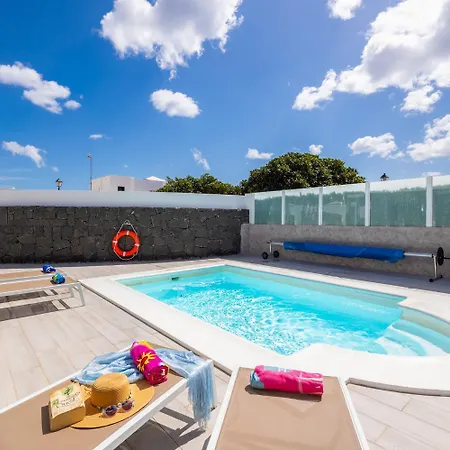 Oscar Playa Blanca (Lanzarote)